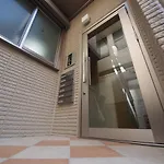 【Great Location!】Near Shinjuku Sta./Girls #302