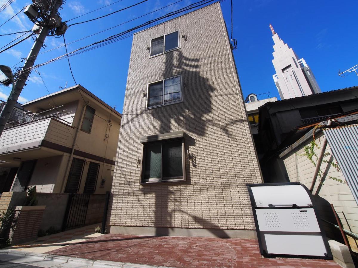 【great Location!】near Shinjuku Sta./girls #302 Apartment